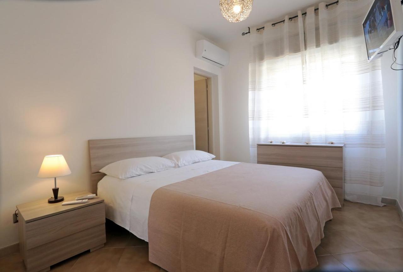 Terramare Punta Braccetto Bed and Breakfast Buitenkant foto